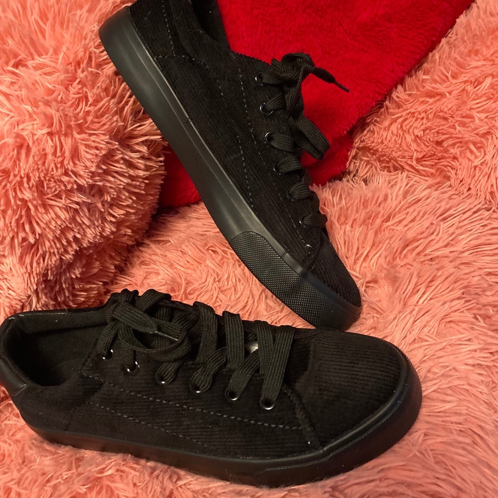 Black Canvas Shoes